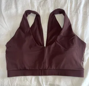 Gymshark x Whitney Simmons Sports Bra thumbnail 1