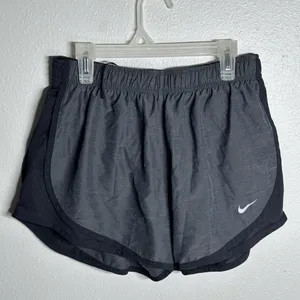 Nike Dri-Fit Women Black/Gray Running Athletic Shorts‎ size M thumbnail 2