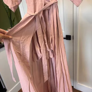 Reformation Winslow Wrap Maxi Dress in Blush Pink Women's Size Large READ FLAW thumbnail 10