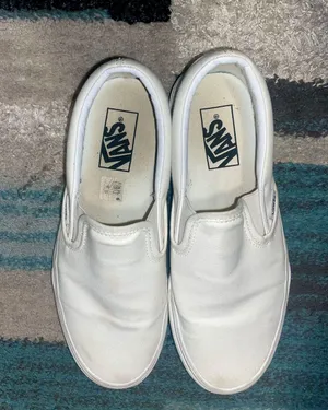 Shoes thumbnail 1