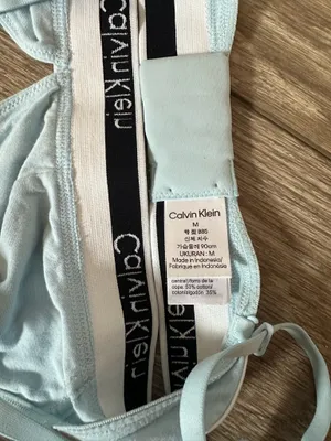 Calvin Klein bra thumbnail 3