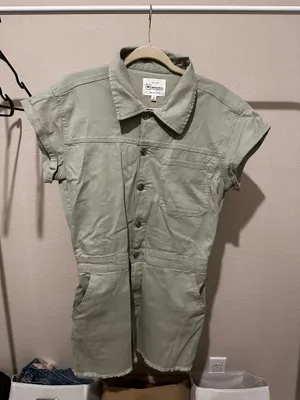 Romper Green Size M thumbnail 1