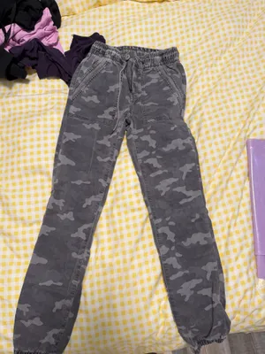 American eagle pants  thumbnail 1