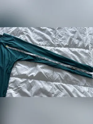Beyond Yoga Featherweight Daydreamer Teal Long Sleeve Medium Pullover Top thumbnail 8