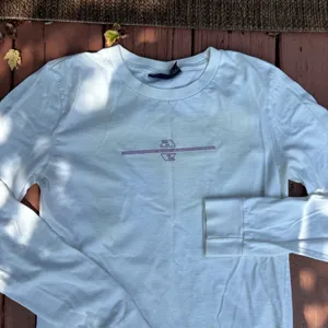 Vintage Y2K American Eagle faded white long sleeve M crew tee thumbnail 3
