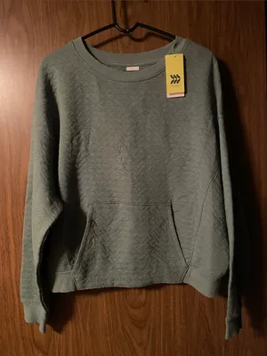 all in motion Quilted Crewneck Sweatshirt in Sage Green thumbnail 1
