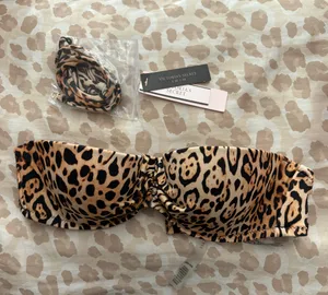 Victoria's Secret Bathing Suit Top thumbnail 3