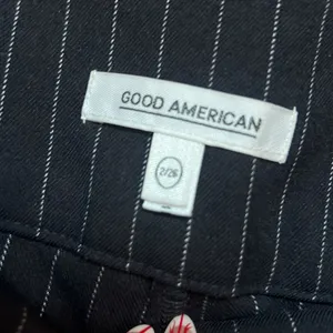 Good American Stripped Pants thumbnail 3