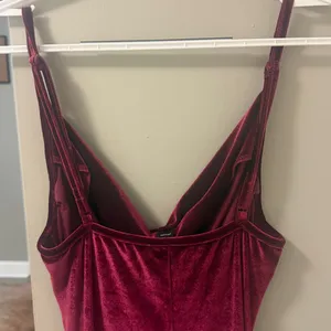 SHEIN SXY Burgundy Velvet Cowl neck midi Dress w slits L, NWT thumbnail 11