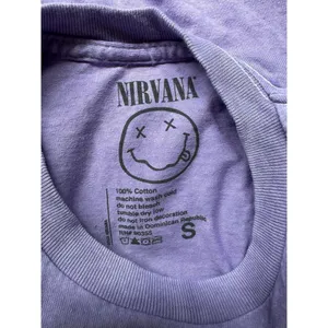 Nirvana Purple In Utero Angel Print Short Sleeve Band T-shirt Women’s Size Small thumbnail 6