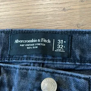 Abercrombie & Fitch Vintage Stretch 90's Slim Jeans Size 31X32 thumbnail 4