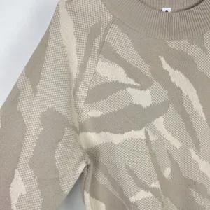 Jacquard Textured Crew Sweater Merino Wool Size Medium M EUC L2377 thumbnail 6