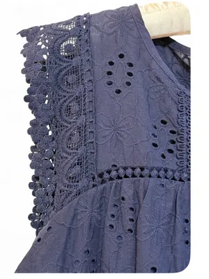 Knox Rose Women’s Boho Navy Eyelet Embroidered Lace Sleeveless Tank Blouse SizeS thumbnail 8