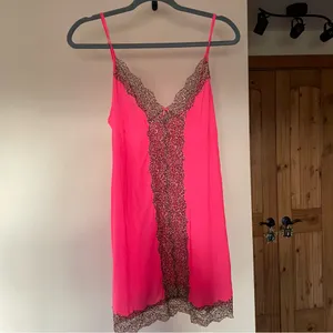 Victoria’s Secret Hot Pink Mesh Leopard Lace Slip Dress Large thumbnail 3