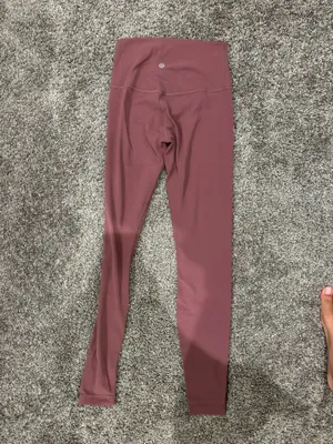 Lululemon 28" Align High-Rise Leggings thumbnail 4