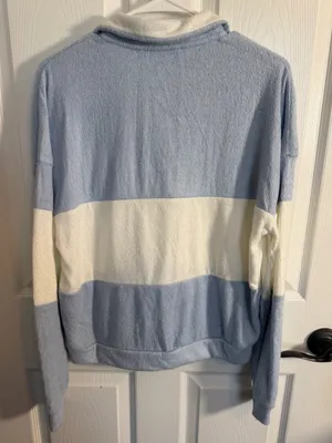 Double Zero Light Blue & White Colorblock Quarter-Zip Sweater Small NWT thumbnail 4