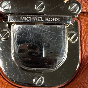 Michael Kors Charlton Leather Mini Crossbody Shoulder Bag thumbnail 5