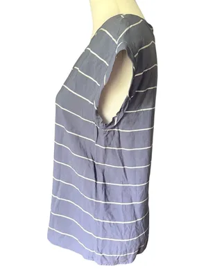 Abercrombie & Fitch Short Sleeve Blue and White Top Medium thumbnail 3