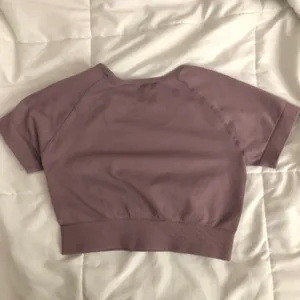 SheIn Seamless workout crop top thumbnail 3