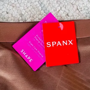 Spanx Shape Invisible Girlshort, Shapewear Shorts. Size XL, Brown, NWT‎ thumbnail 8