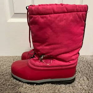 Sorel pink puffer snow boots size 6 thumbnail 4