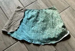 Swan touched by her beauty mini skirt thumbnail 1