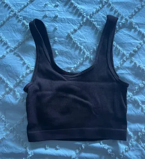 Urban Outfitters Tank thumbnail 2