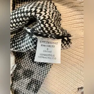 Staccato Black/Cream Distressed Long Sleeve Cheetah Print Sweater thumbnail 8
