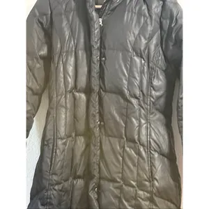 Eddie Bauer Women's Black Long Quilted Down Coat Parka Hood Faux Fur Sz M thumbnail 4