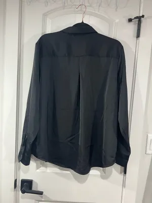 Old Navy Women’s Button up Top thumbnail 7
