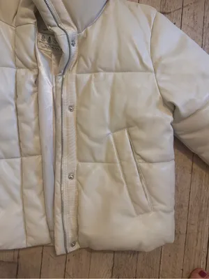 Abercrombie & Fitch Cream Puffer Jacket thumbnail 4