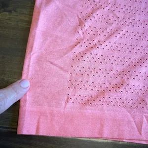Lululemon Coral Perforated Athletic Tee T-Shirt Short Sleeve Pink Orange 4 thumbnail 2