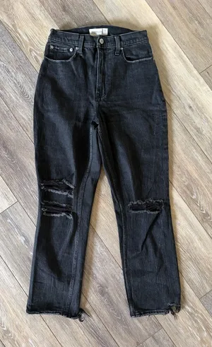 Abercrombie & Fitch Curve Love Ultra High-Rise Ankle Straight Black Jeans thumbnail 1