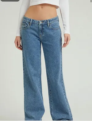 Pacsun Zoe Low Rise Girlfriend Jeans Medium Wash The perfect blue jean thumbnail 1