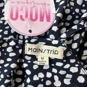 Main strip navy blue pebble romper with‎ pockets size medium thumbnail 9