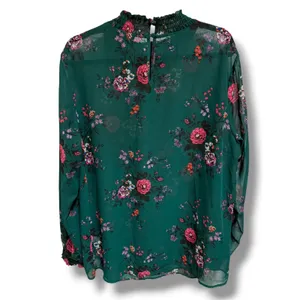 Torrid Green Floral Georgette Smocked Mock Neck Blouse Size 2‎ 2X 18/20 thumbnail 5