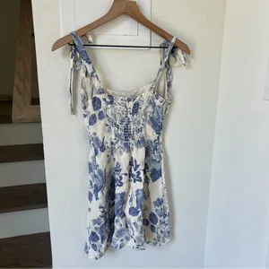 Reformation Annabell Bow-Detailed Floral Print Georgette Mini Dress in Lucerne thumbnail 5