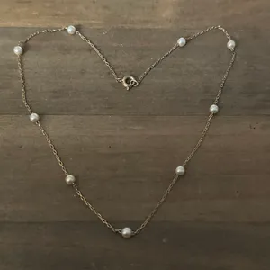 Vintage Chain And Pearls Necklace Gold thumbnail 2