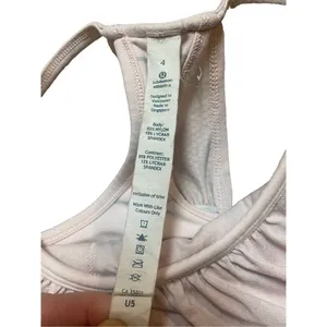 Lululemon No Limit Tank‎ Top Shirt w Built in Sports Bra size 4 light pink thumbnail 3
