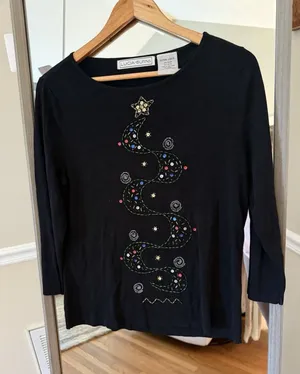 Lucia Burns - Black Tree Star Holiday Christmas‎ Beaded Rayon Knit TOP Size XL thumbnail 1