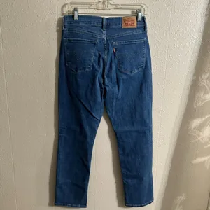 Levi’s Classic Straight Jeans thumbnail 4