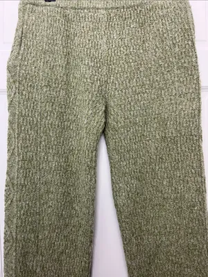 Universal Threads Olive Green Wide Leg Cable Knit Pants - Size Medium thumbnail 11
