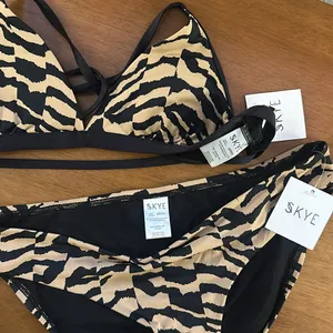 Skye Swimwear Women's Influence‎ Melanie Top and Bikini Bottom SET NWT NEW SIZE SMALL thumbnail 4