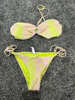 Victorias Secret Bikini thumbnail 1