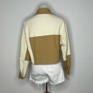 Baevely- Tan & White Cropped Jacket with Cheetah Print Pockets thumbnail 3