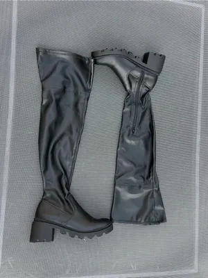 JUSTFAB • Black Jordane Lug Sole Over-The-Knee‎ Boots size 9 fall winter chunky thumbnail 3