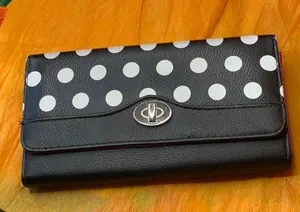 Wallet thumbnail 1