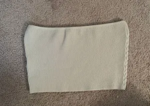 Aritzia Babaton Sculpt Knit Cropped Tube Top thumbnail 1