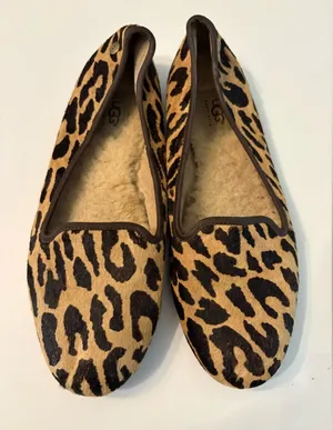 UGG Australia Blyss‎ calf hair Leopard Print Flats size 8 thumbnail 1