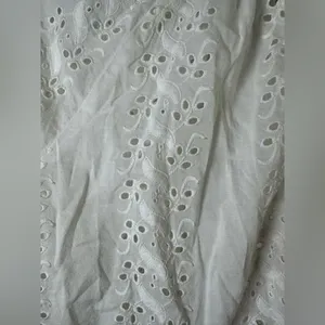 Urban Outfitters White Eyelet Button-Back Blouse Size‎ XS thumbnail 10